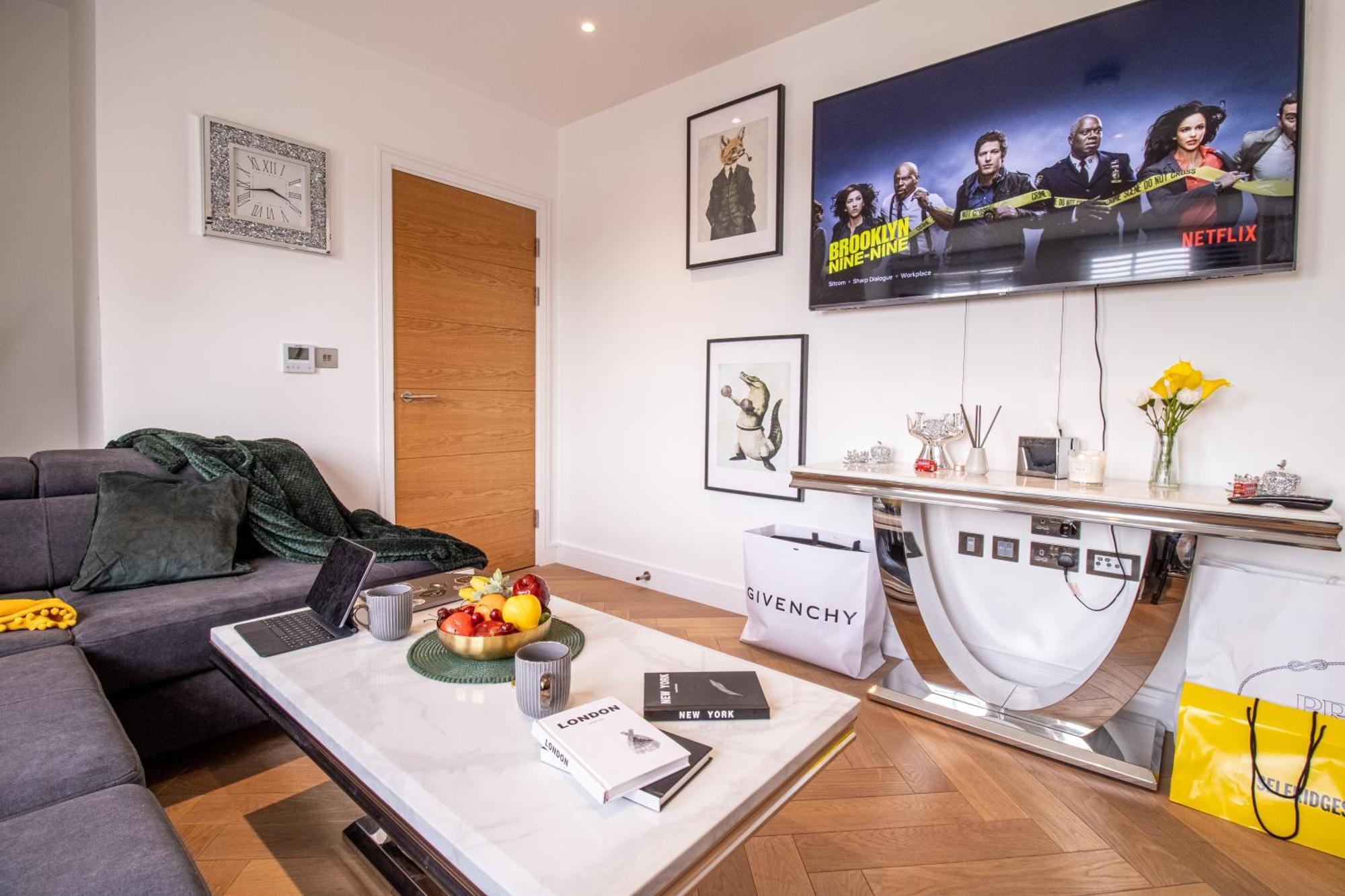 Luxurious 1-Bedroom Penthouse In Marble Arch 71 ロンドン エクステリア 写真