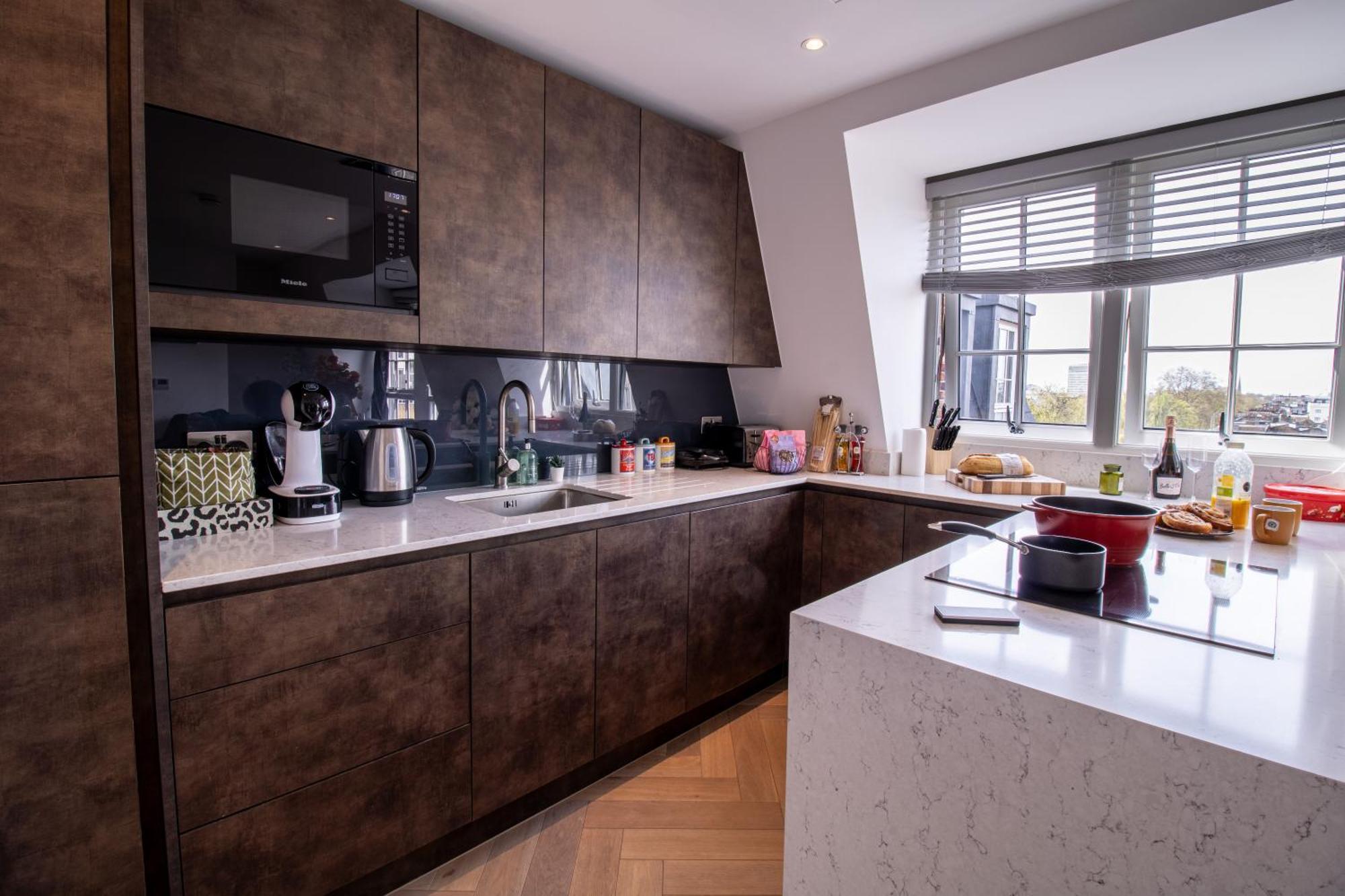 Luxurious 1-Bedroom Penthouse In Marble Arch 71 ロンドン エクステリア 写真