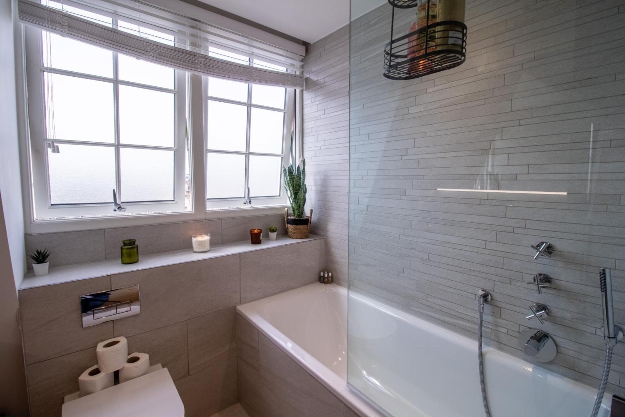Luxurious 1-Bedroom Penthouse In Marble Arch 71 ロンドン エクステリア 写真