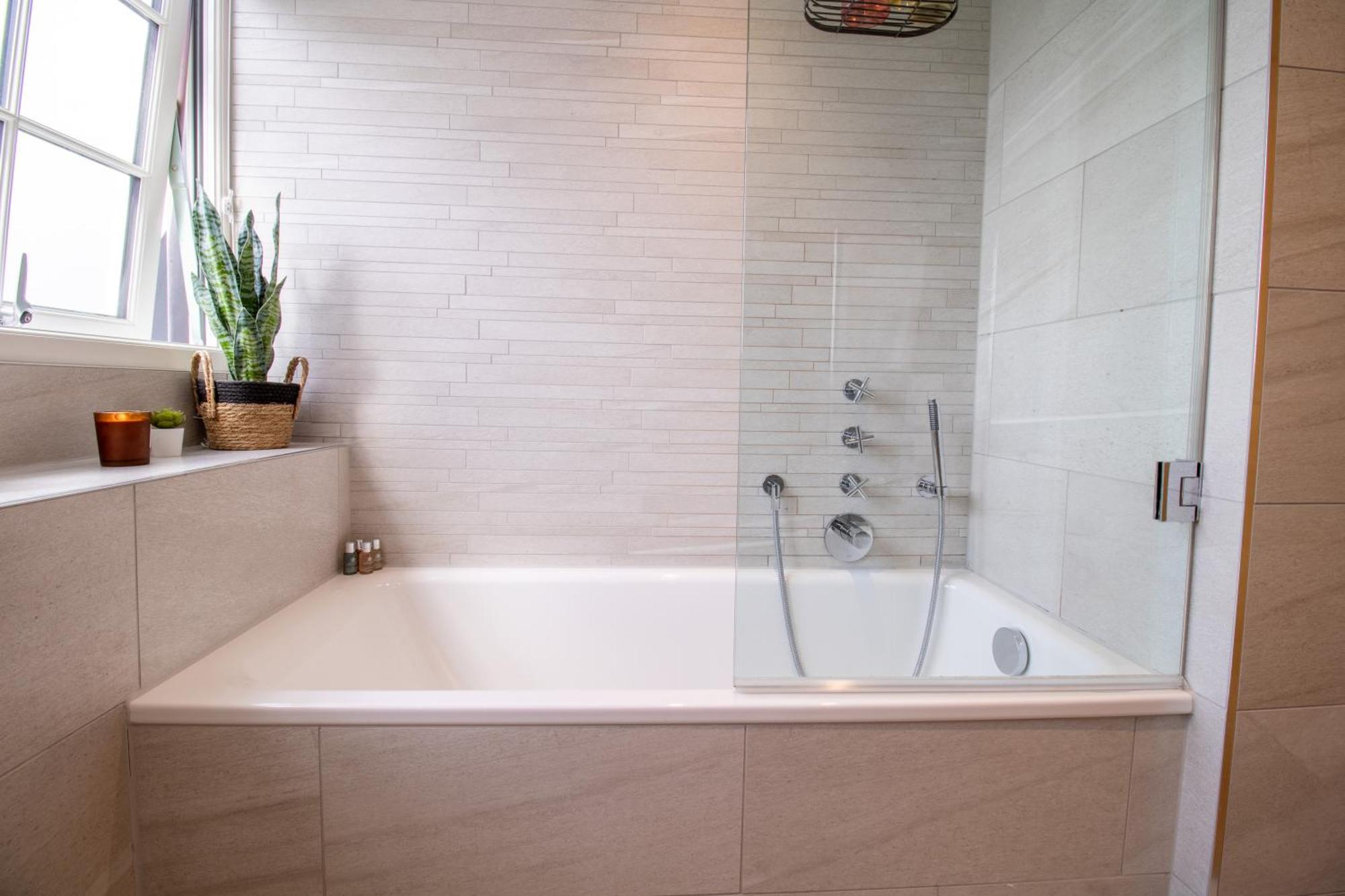 Luxurious 1-Bedroom Penthouse In Marble Arch 71 ロンドン エクステリア 写真