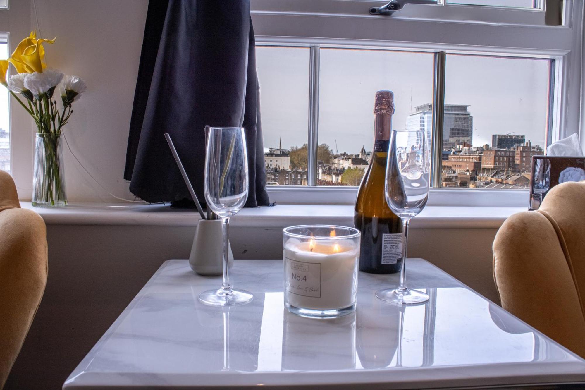 Luxurious 1-Bedroom Penthouse In Marble Arch 71 ロンドン エクステリア 写真