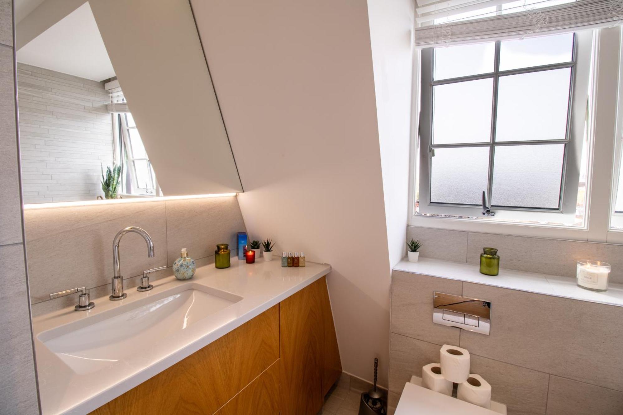 Luxurious 1-Bedroom Penthouse In Marble Arch 71 ロンドン エクステリア 写真